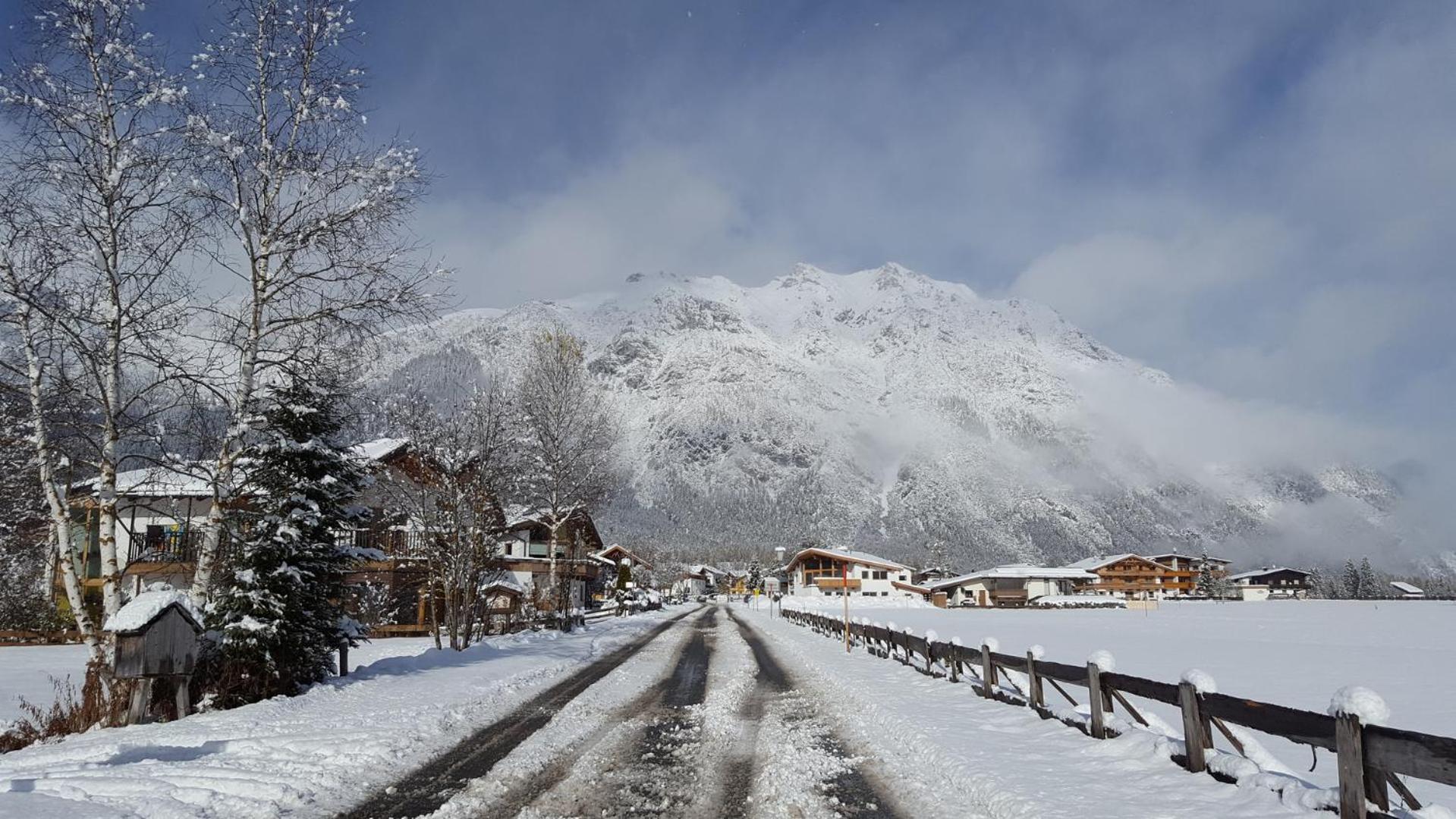 Mountain Motel Leutasch Zewnętrze zdjęcie